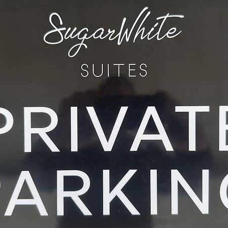 Sugarwhite Suites With Private Not Heated Pool Emporio  Exteriör bild