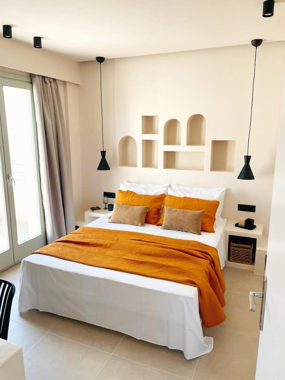Sugarwhite Suites With Private Not Heated Pool Emporio  Exteriör bild