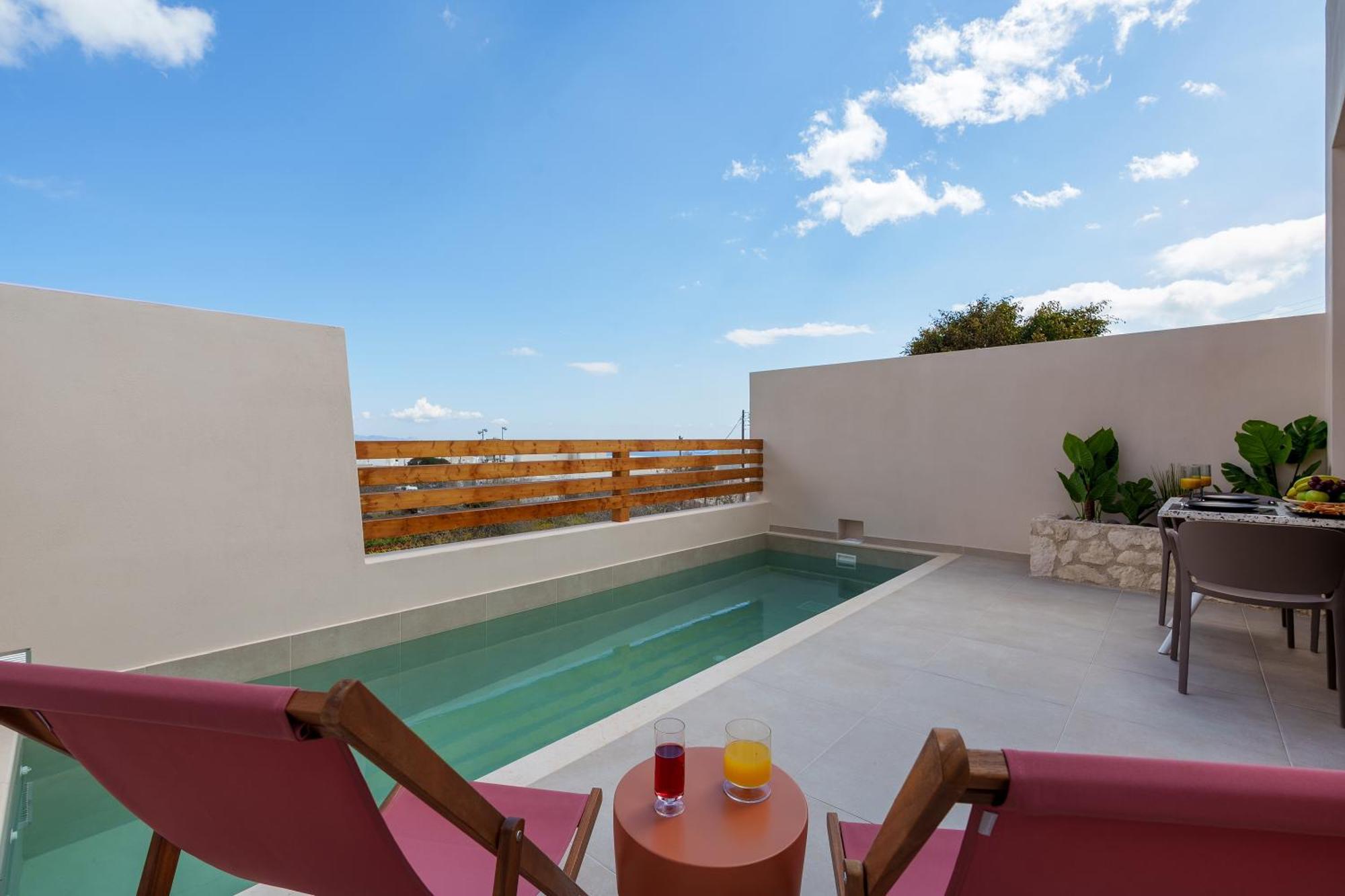 Sugarwhite Suites With Private Not Heated Pool Emporio  Exteriör bild