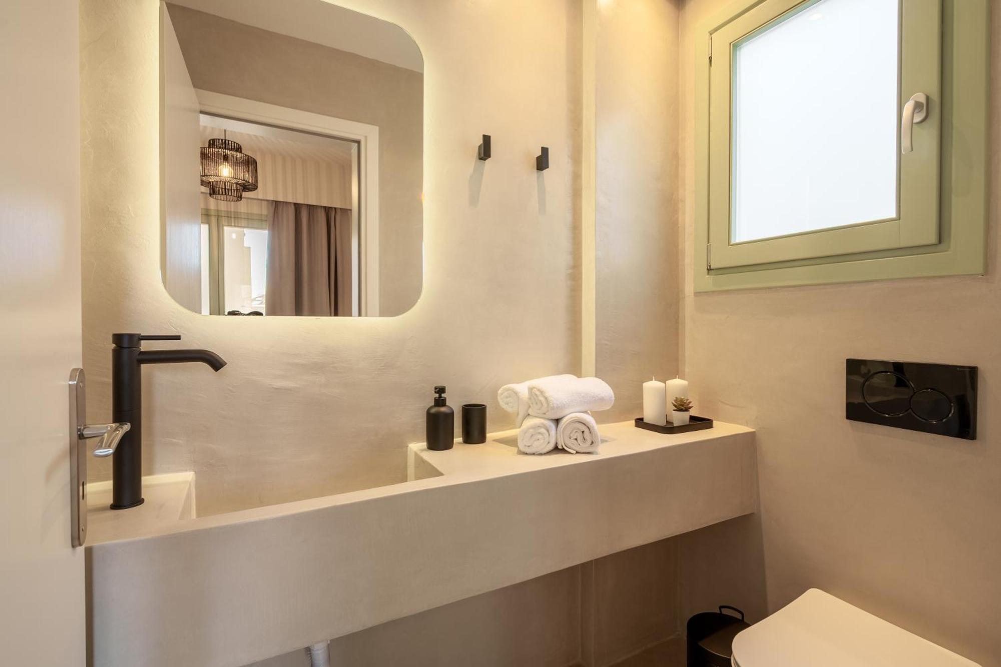 Sugarwhite Suites With Private Not Heated Pool Emporio  Exteriör bild