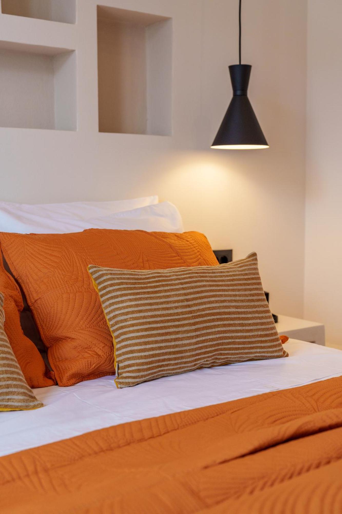 Sugarwhite Suites With Private Not Heated Pool Emporio  Exteriör bild